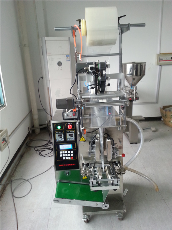 Hot Sachet Shampoo Filling Machine