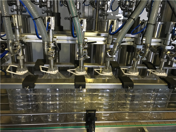 კონკურენტული ქარხნის ფასი 5L ავტომატური მცენარეული ზეთის შემავსებელი მანქანა