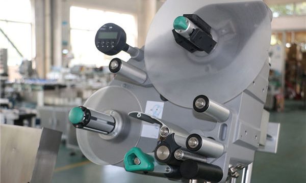 Máquina de etiquetas para tubos de coleta de sangue a vácuo