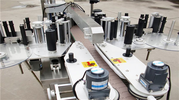 יצרן מכונת תיוג פחיות בקבוקי צד אוטומטיים