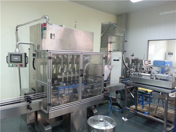 სრული ავტომატური ტუბის ზეთის შემავსებელი მანქანა